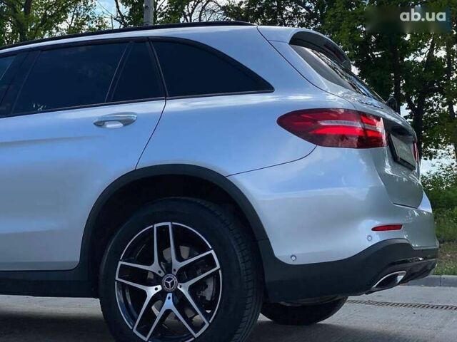 Мерседес ГЛЦ-Класс 2018 в Киеве на Automoto.ua Мерседес ГЛЦ-Класс, объемом двигателя 2 л и пробегом 91 тыс. км за 31490 $, фото 12 на Automoto.ua