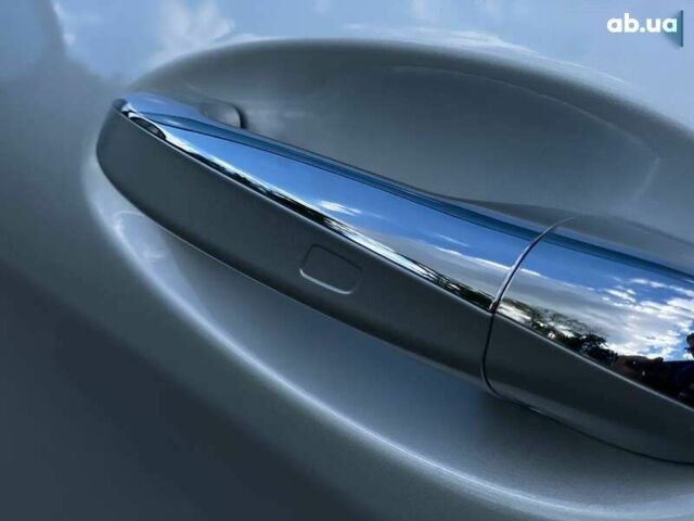 Мерседес ГЛЦ-Класс 2018 в Киеве на Automoto.ua Мерседес ГЛЦ-Класс, объемом двигателя 2 л и пробегом 91 тыс. км за 30490 $, фото 23 на Automoto.ua