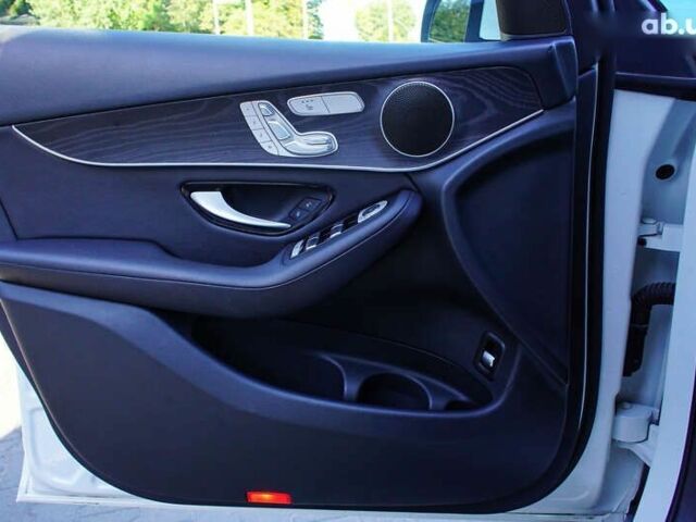 Мерседес ГЛЦ-Клас, об'ємом двигуна 2 л та пробігом 80 тис. км за 33350 $, фото 18 на Automoto.ua