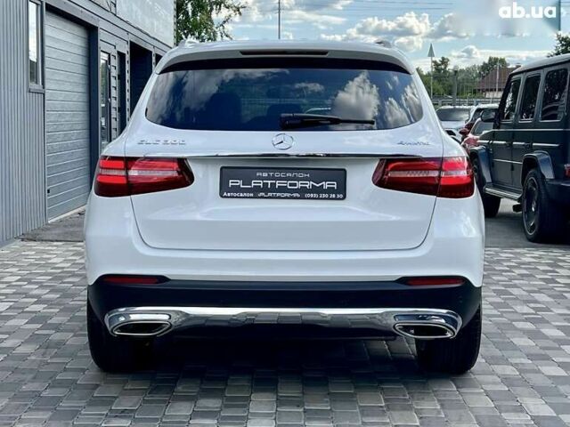 Мерседес ГЛЦ-Класс, объемом двигателя 2 л и пробегом 94 тыс. км за 29900 $, фото 8 на Automoto.ua