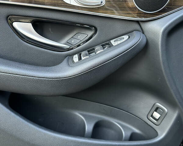 Мерседес ГЛЦ-Клас, об'ємом двигуна 2 л та пробігом 110 тис. км за 24300 $, фото 7 на Automoto.ua