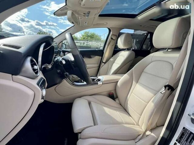 Мерседес ГЛЦ-Класс, объемом двигателя 2 л и пробегом 94 тыс. км за 29900 $, фото 25 на Automoto.ua