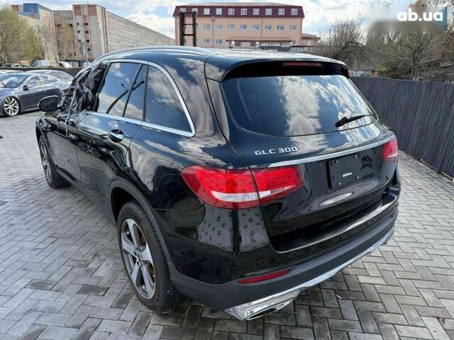 Мерседес ГЛЦ-Клас, об'ємом двигуна 2 л та пробігом 103 тис. км за 15900 $, фото 2 на Automoto.ua