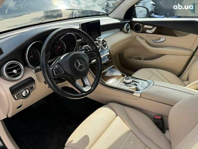 Мерседес ГЛЦ-Клас, об'ємом двигуна 2 л та пробігом 103 тис. км за 15900 $, фото 4 на Automoto.ua