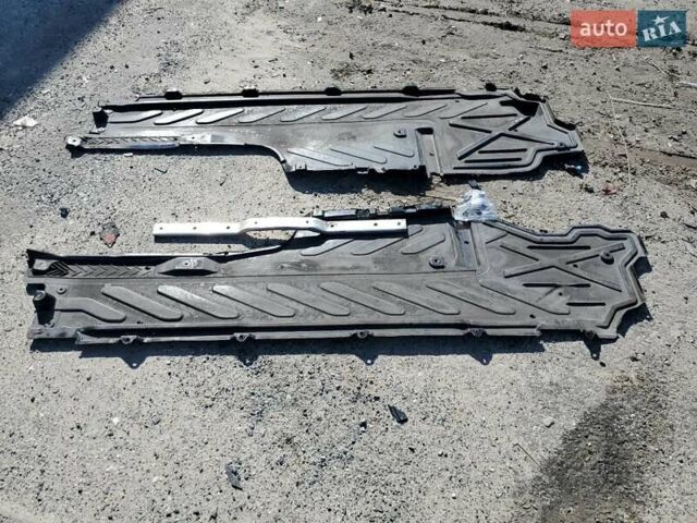 Мерседес ГЛЦ-Клас, об'ємом двигуна 0 л та пробігом 68 тис. км за 9300 $, фото 12 на Automoto.ua
