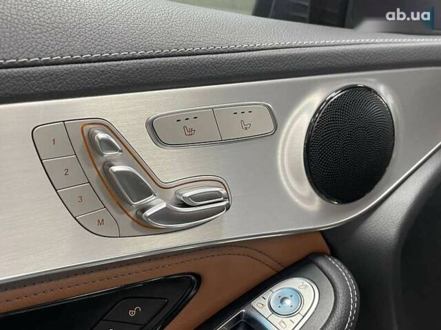 Мерседес ГЛЦ-Класс, объемом двигателя 2 л и пробегом 46 тыс. км за 31490 $, фото 18 на Automoto.ua