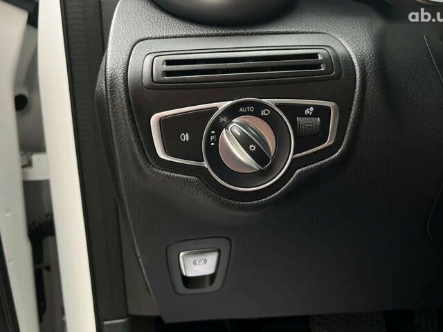 Мерседес ГЛЦ-Класс, объемом двигателя 2 л и пробегом 52 тыс. км за 34200 $, фото 24 на Automoto.ua