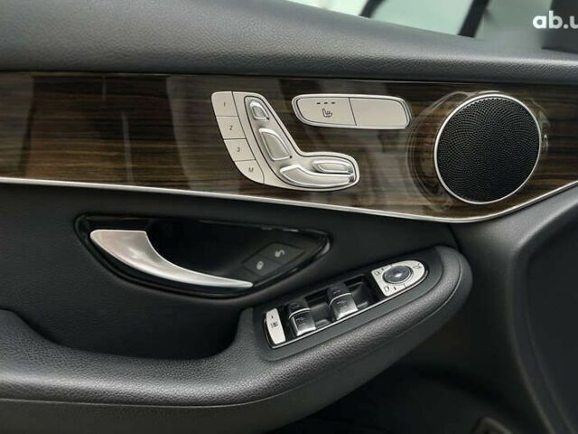 Мерседес ГЛЦ-Класс, объемом двигателя 2 л и пробегом 52 тыс. км за 34200 $, фото 15 на Automoto.ua