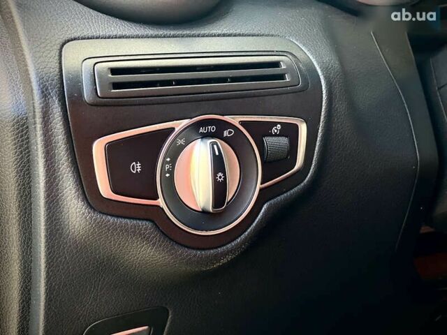 Мерседес ГЛЦ-Клас, об'ємом двигуна 2 л та пробігом 58 тис. км за 35900 $, фото 15 на Automoto.ua