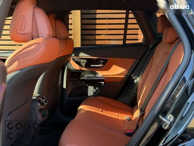 Мерседес ГЛЦ-Класс, объемом двигателя 0 л и пробегом 53 тыс. км за 63000 $, фото 28 на Automoto.ua