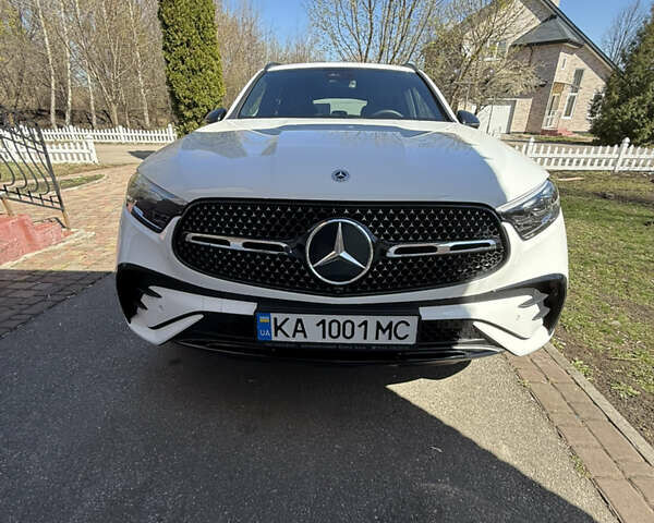Мерседес ГЛЦ-Класс, объемом двигателя 2 л и пробегом 40 тыс. км за 77000 $, фото 1 на Automoto.ua