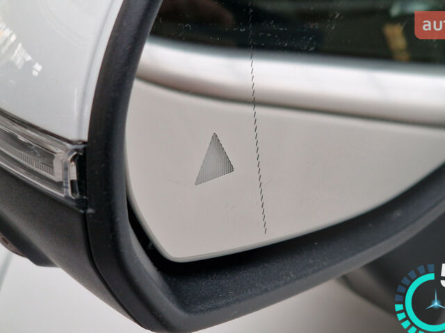 Мерседес ГЛЦ-Класс, объемом двигателя 1.99 л и пробегом 0 тыс. км за 82358 $, фото 7 на Automoto.ua