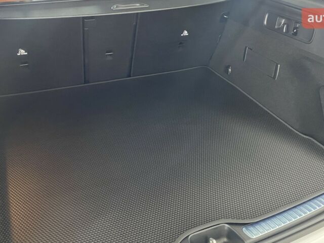 Мерседес ГЛЦ-Клас 2025 року купити нове авто Мерседес ГЛЦ-Клас 2025 року від офіційного дилера УКРАВТО ХМЕЛЬНИЦЬКИЙ Mercedes-Benz Мерседес фото