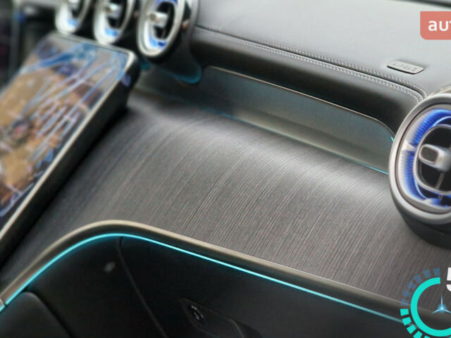 Мерседес ГЛЦ-Клас, об'ємом двигуна 1.99 л та пробігом 0 тис. км за 82626 $, фото 12 на Automoto.ua