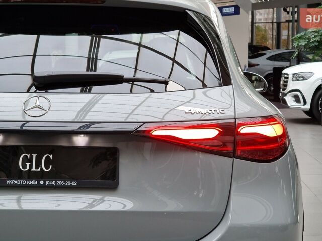 Мерседес ГЛЦ-Класс, объемом двигателя 1.99 л и пробегом 0 тыс. км за 82133 $, фото 6 на Automoto.ua