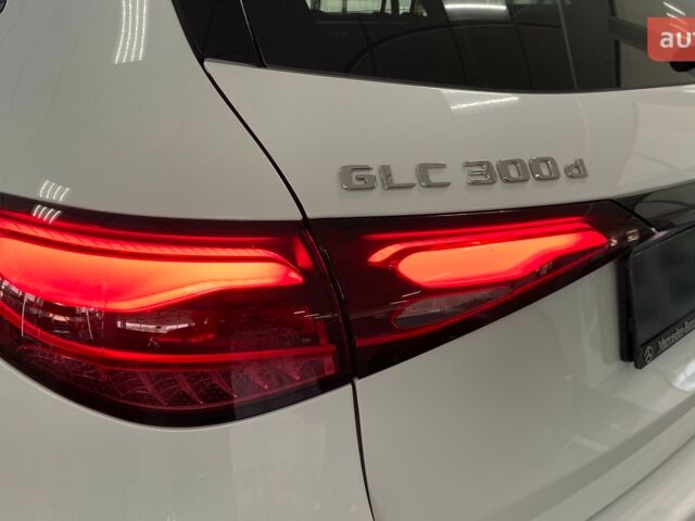 Мерседес ГЛЦ-Клас 2025 року купити нове авто Мерседес ГЛЦ-Клас 2025 року від офіційного дилера УКРАВТО ХМЕЛЬНИЦЬКИЙ Mercedes-Benz Мерседес фото