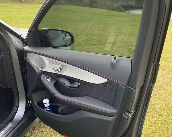 Серый Мерседес ГЛЦ-Класс, объемом двигателя 3 л и пробегом 117 тыс. км за 56000 $, фото 9 на Automoto.ua