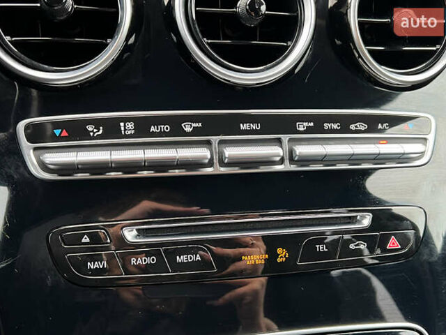 Серый Мерседес ГЛЦ-Класс, объемом двигателя 2.14 л и пробегом 190 тыс. км за 32850 $, фото 14 на Automoto.ua