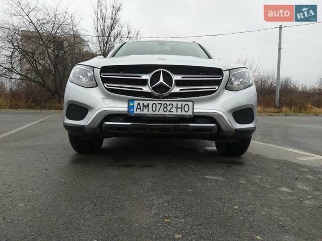 Сірий Мерседес ГЛЦ-Клас, об'ємом двигуна 1.99 л та пробігом 125 тис. км за 20499 $, фото 19 на Automoto.ua