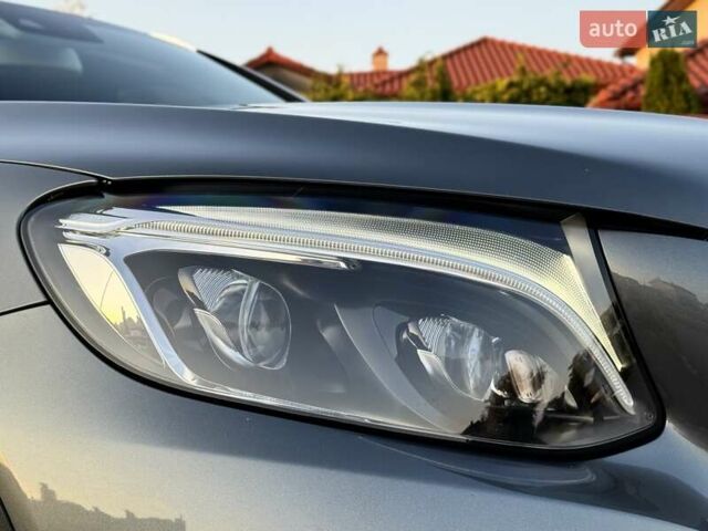 Сірий Мерседес ГЛЦ-Клас, об'ємом двигуна 1.99 л та пробігом 48 тис. км за 28999 $, фото 3 на Automoto.ua