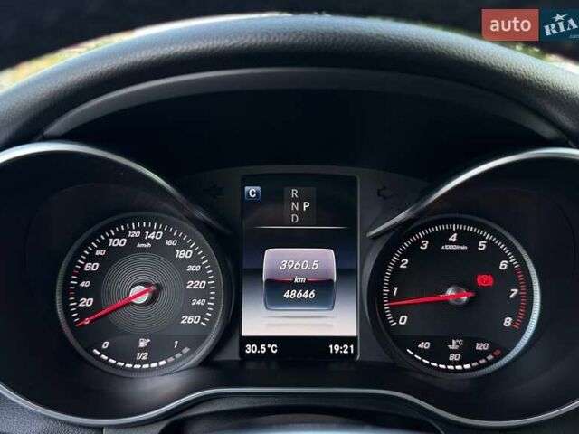 Сірий Мерседес ГЛЦ-Клас, об'ємом двигуна 1.99 л та пробігом 48 тис. км за 28999 $, фото 27 на Automoto.ua