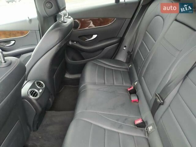 Сірий Мерседес ГЛЦ-Клас, об'ємом двигуна 1.99 л та пробігом 125 тис. км за 20499 $, фото 47 на Automoto.ua