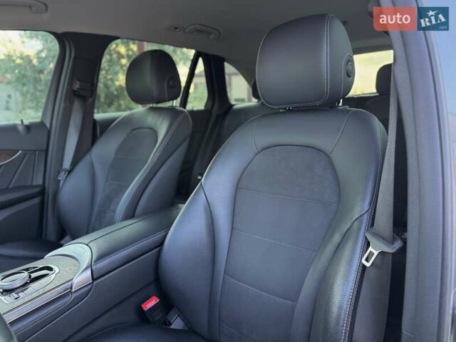 Сірий Мерседес ГЛЦ-Клас, об'ємом двигуна 1.99 л та пробігом 48 тис. км за 28999 $, фото 35 на Automoto.ua