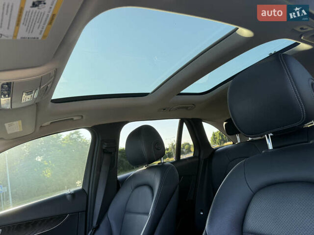 Серый Мерседес ГЛЦ-Класс, объемом двигателя 1.99 л и пробегом 147 тыс. км за 22000 $, фото 24 на Automoto.ua