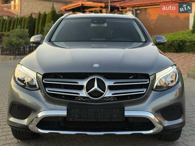 Сірий Мерседес ГЛЦ-Клас, об'ємом двигуна 1.99 л та пробігом 48 тис. км за 28999 $, фото 11 на Automoto.ua