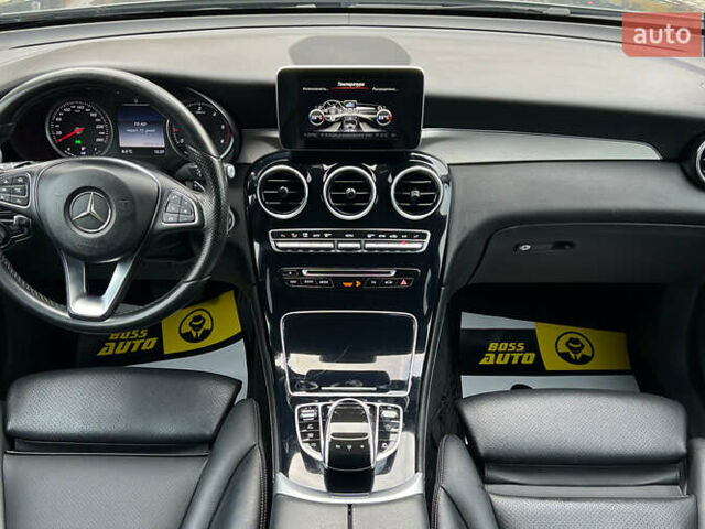 Серый Мерседес ГЛЦ-Класс, объемом двигателя 2.14 л и пробегом 190 тыс. км за 32850 $, фото 11 на Automoto.ua