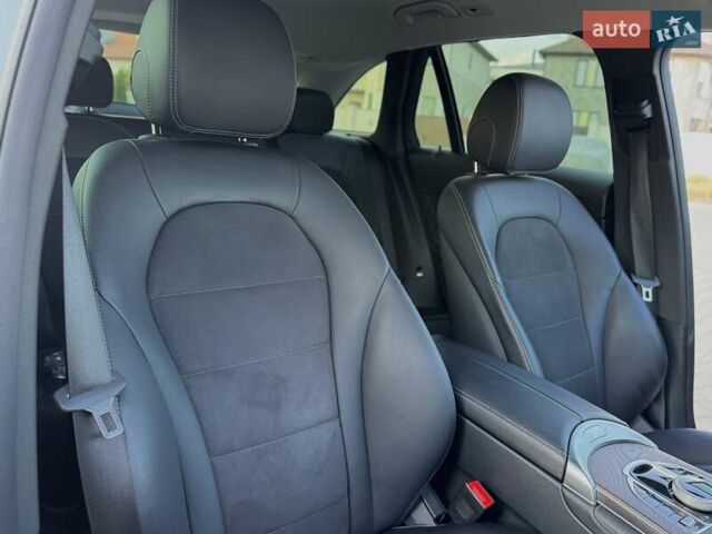 Сірий Мерседес ГЛЦ-Клас, об'ємом двигуна 1.99 л та пробігом 48 тис. км за 28999 $, фото 37 на Automoto.ua