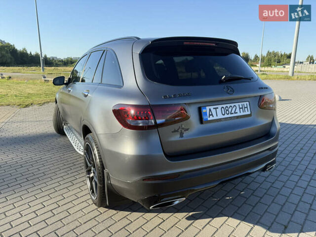 Серый Мерседес ГЛЦ-Класс, объемом двигателя 1.99 л и пробегом 147 тыс. км за 21500 $, фото 5 на Automoto.ua