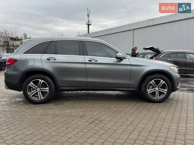Сірий Мерседес ГЛЦ-Клас, об'ємом двигуна 1.99 л та пробігом 145 тис. км за 24900 $, фото 11 на Automoto.ua