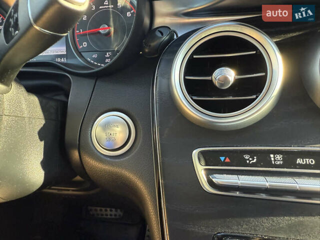 Серый Мерседес ГЛЦ-Класс, объемом двигателя 1.99 л и пробегом 147 тыс. км за 21500 $, фото 24 на Automoto.ua