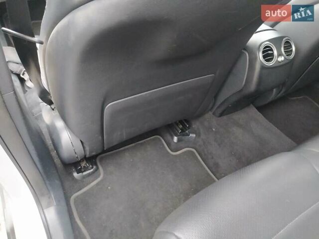 Сірий Мерседес ГЛЦ-Клас, об'ємом двигуна 1.99 л та пробігом 125 тис. км за 20499 $, фото 46 на Automoto.ua