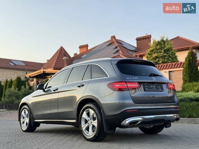 Сірий Мерседес ГЛЦ-Клас, об'ємом двигуна 1.99 л та пробігом 48 тис. км за 28999 $, фото 18 на Automoto.ua