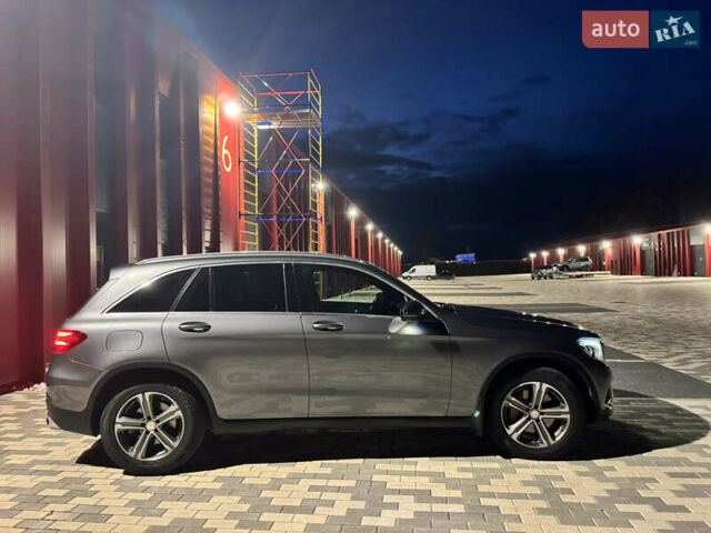 Сірий Мерседес ГЛЦ-Клас, об'ємом двигуна 2.14 л та пробігом 19 тис. км за 29900 $, фото 1 на Automoto.ua