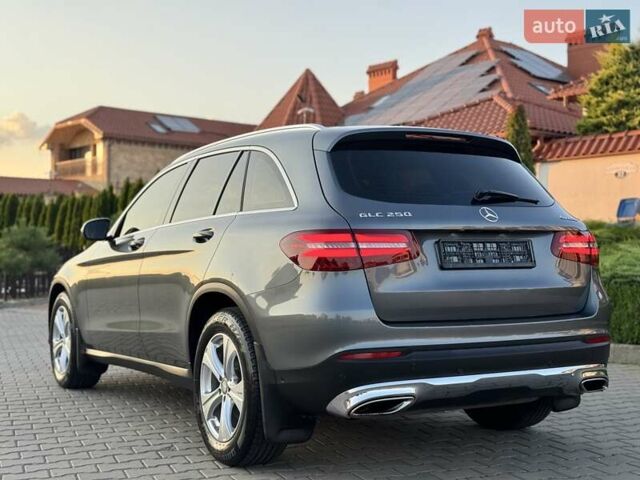 Сірий Мерседес ГЛЦ-Клас, об'ємом двигуна 1.99 л та пробігом 48 тис. км за 28999 $, фото 17 на Automoto.ua