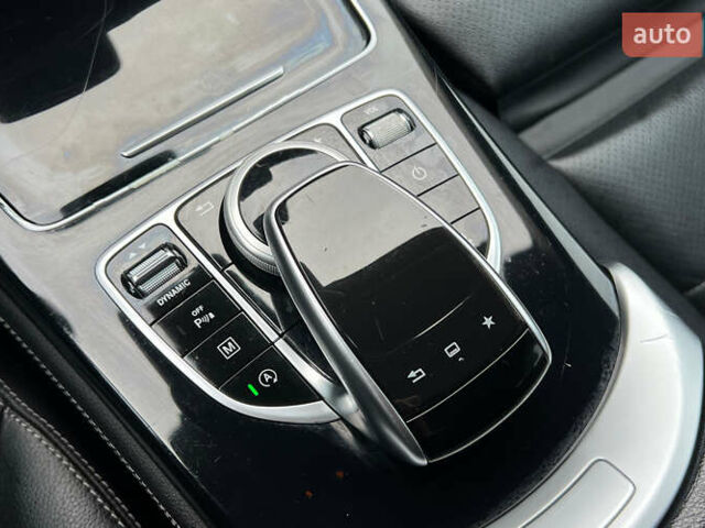 Серый Мерседес ГЛЦ-Класс, объемом двигателя 2.14 л и пробегом 190 тыс. км за 32850 $, фото 15 на Automoto.ua