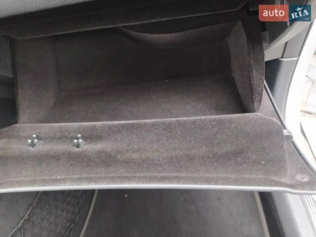 Сірий Мерседес ГЛЦ-Клас, об'ємом двигуна 1.99 л та пробігом 125 тис. км за 20499 $, фото 70 на Automoto.ua