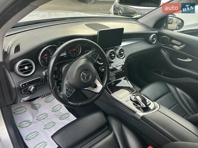 Сірий Мерседес ГЛЦ-Клас, об'ємом двигуна 1.99 л та пробігом 75 тис. км за 24900 $, фото 28 на Automoto.ua