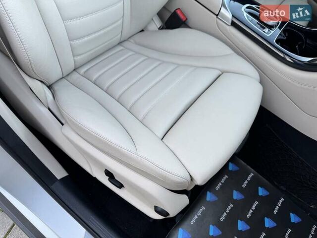 Сірий Мерседес ГЛЦ-Клас, об'ємом двигуна 2.2 л та пробігом 186 тис. км за 26900 $, фото 31 на Automoto.ua