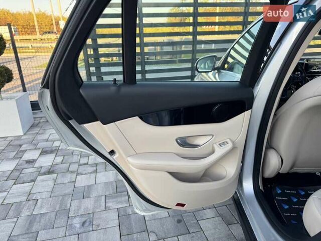 Сірий Мерседес ГЛЦ-Клас, об'ємом двигуна 2.2 л та пробігом 186 тис. км за 26900 $, фото 24 на Automoto.ua