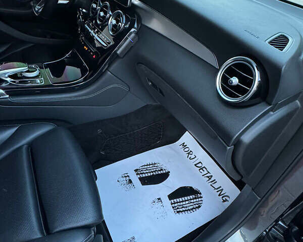 Серый Мерседес ГЛЦ-Класс, объемом двигателя 2.2 л и пробегом 220 тыс. км за 28200 $, фото 23 на Automoto.ua