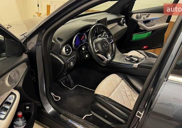 Серый Мерседес ГЛЦ-Класс, объемом двигателя 2 л и пробегом 120 тыс. км за 25500 $, фото 6 на Automoto.ua