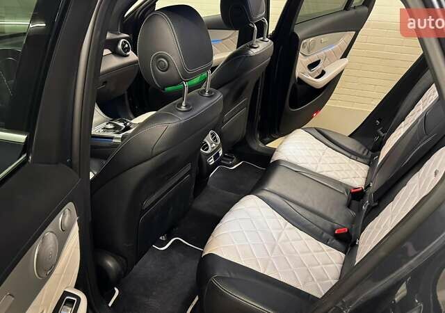 Серый Мерседес ГЛЦ-Класс, объемом двигателя 2 л и пробегом 120 тыс. км за 25500 $, фото 7 на Automoto.ua