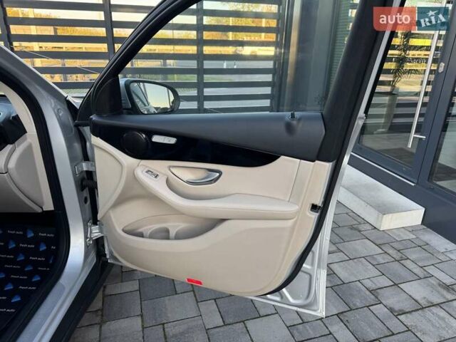 Сірий Мерседес ГЛЦ-Клас, об'ємом двигуна 2.2 л та пробігом 186 тис. км за 26900 $, фото 30 на Automoto.ua