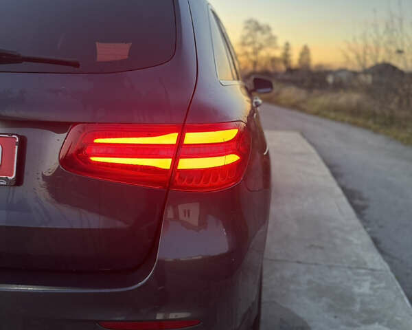 Серый Мерседес ГЛЦ-Класс, объемом двигателя 2.2 л и пробегом 220 тыс. км за 28200 $, фото 13 на Automoto.ua