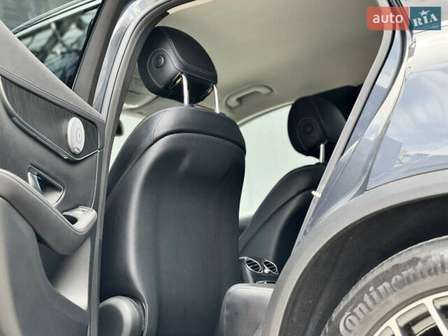 Серый Мерседес ГЛЦ-Класс, объемом двигателя 2.1 л и пробегом 58 тыс. км за 32950 $, фото 28 на Automoto.ua