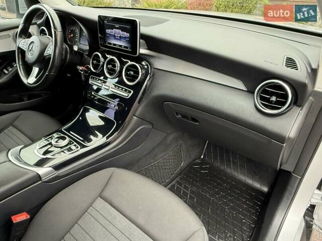 Сірий Мерседес ГЛЦ-Клас, об'ємом двигуна 2.14 л та пробігом 243 тис. км за 24500 $, фото 46 на Automoto.ua